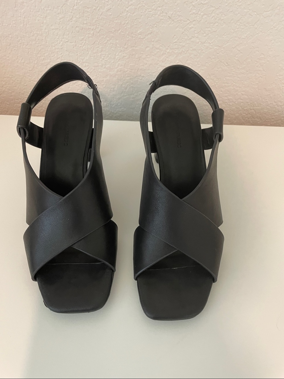 Banana Republic Black Leather Crossover Heeled Sandals